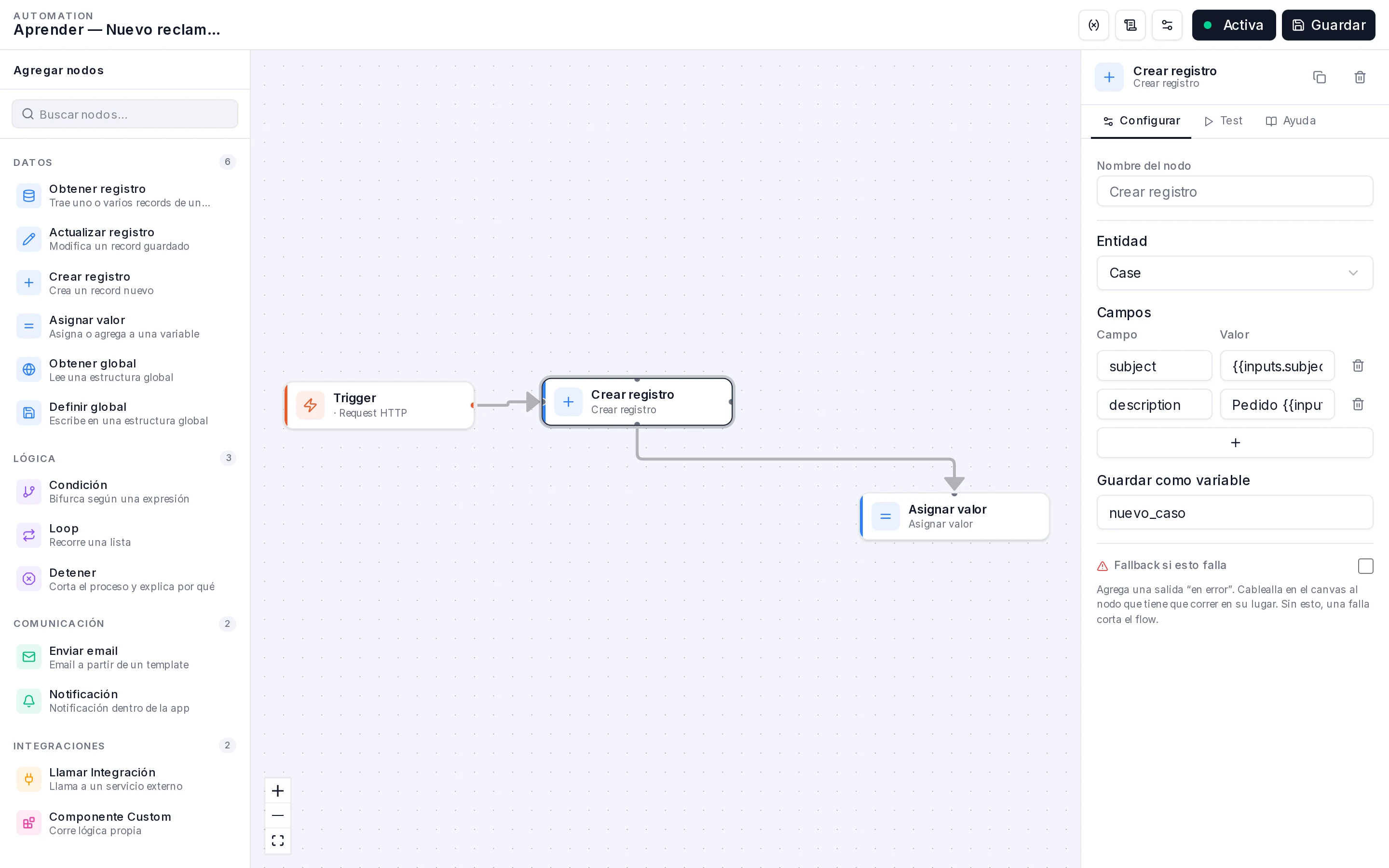 Builder con Trigger, Crear registro y Asignar valor conectados, y la configuración de Crear registro a la derecha